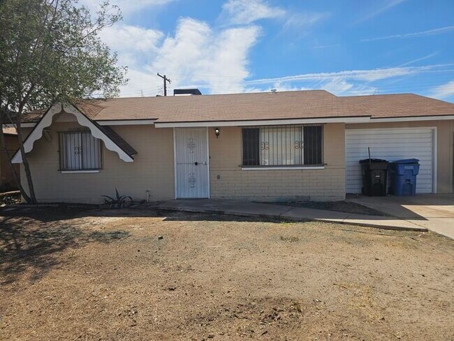 501 W Fremont Rd photo 3