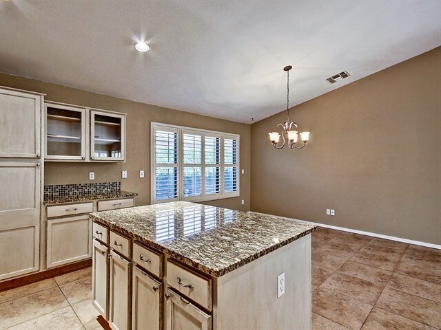 15866 W Tara Ln Surprise, AZ 85374 photo 4