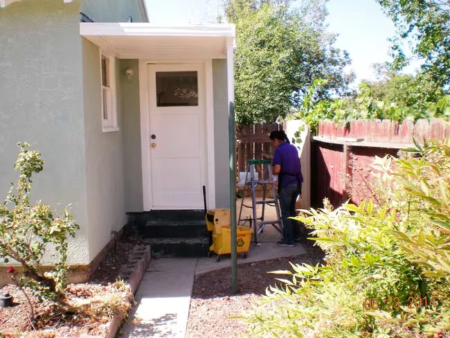 553 W Whittier Ave Tracy, CA 95376 photo 2