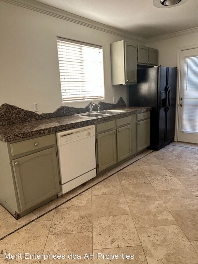 4627 North 11th St Phoenix, AZ 85014 photo 4