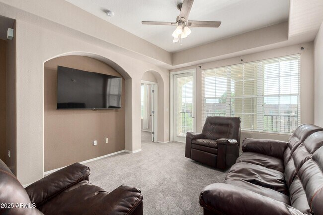 14575 W Mountain View Blvd Surprise, AZ 85374 photo 5