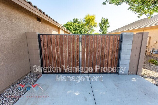 2453 E Kesler Ln Chandler, AZ 85225 photo 5