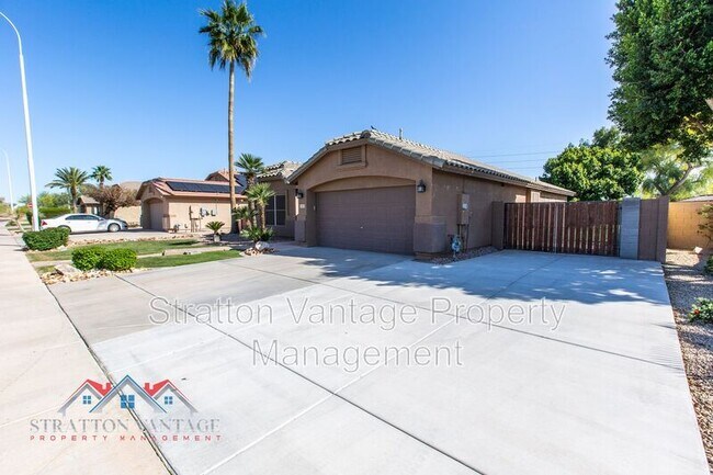 2453 E Kesler Ln Chandler, AZ 85225 photo 2