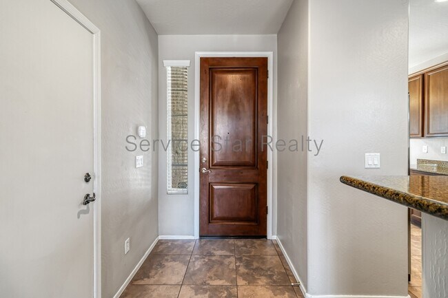 4066 E Milky Way Gilbert, AZ 85295 photo 4