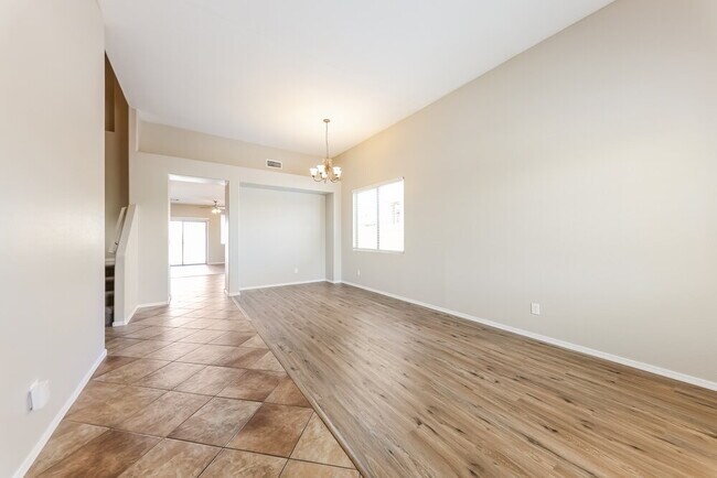 40810 N Hudson Ct New River, AZ 85086 photo 5