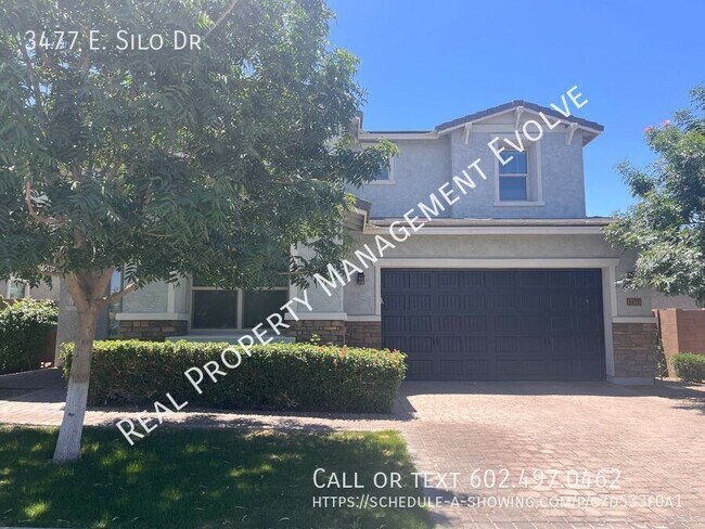 3477 E Silo Dr Gilbert, AZ 85296 photo 2