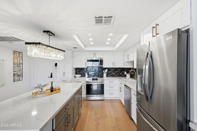 7920 E Camelback Rd Scottsdale, AZ 85251 photo 3