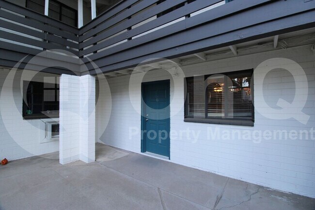 825 N 2nd Ave Phoenix, AZ 85003 photo 2