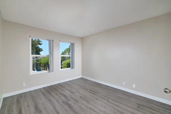 Parkview Terrace photo 4