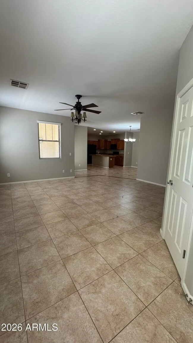 15389 W Bloomfield Rd photo 3