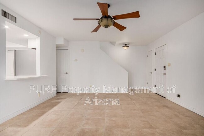 1016 E Pueblo Dr Phoenix, AZ 85020 photo 3