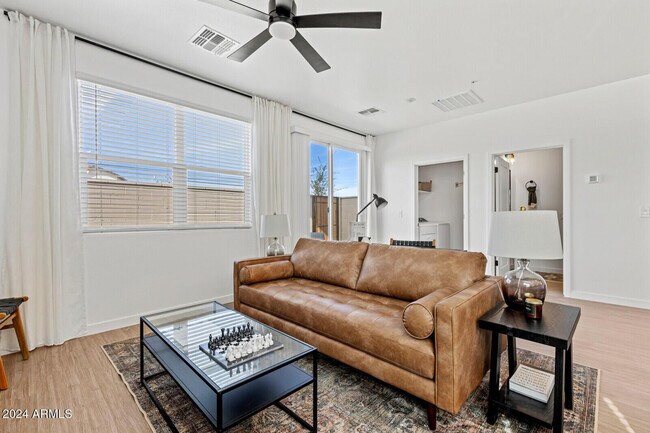 35155 N Thompson Rd Queen Creek, AZ 85144 photo 5