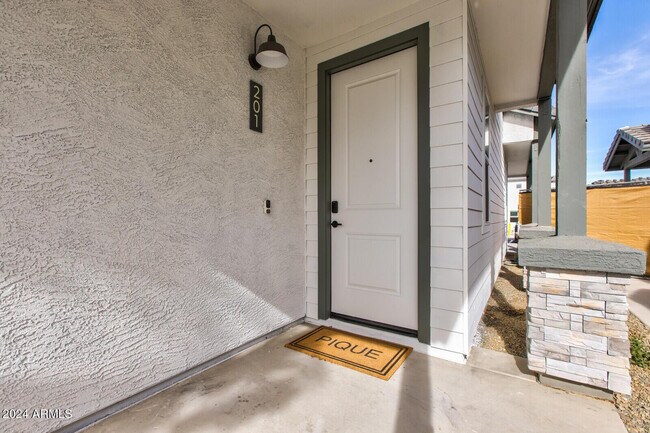 35155 N Thompson Rd Queen Creek, AZ 85144 photo 3