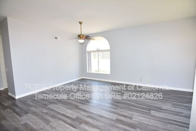 40226 Tanager Cir Temecula, CA 92591 photo 3