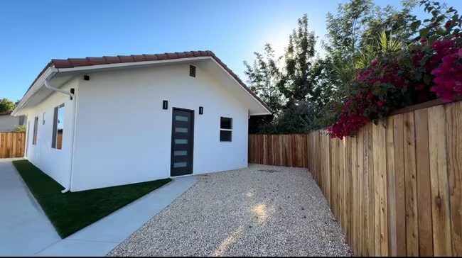 3419 Townwood Ct Oceanside, CA 92058 photo 2