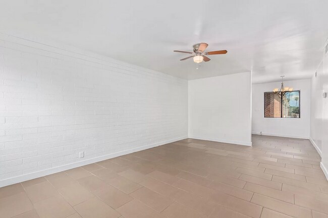 1233 E Thomas Rd Phoenix, AZ 85014 photo 5