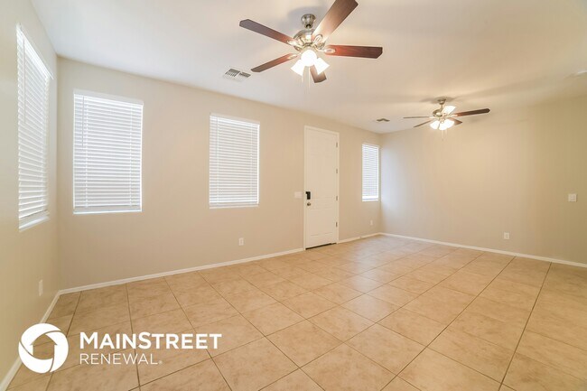 126 N 86th Ln Tolleson, AZ 85353 photo 3