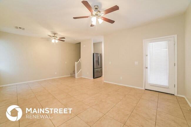 126 N 86th Ln Tolleson, AZ 85353 photo 2