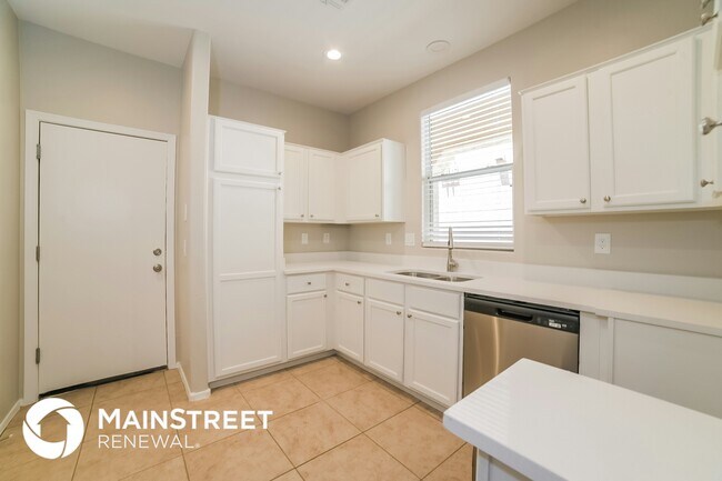 126 N 86th Ln Tolleson, AZ 85353 photo 5