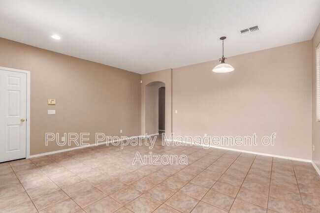 26910 N 84th Ave Peoria, AZ 85383 photo 3