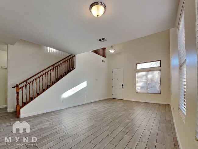 6418 S 49th Dr Phoenix, AZ 85339 photo 5