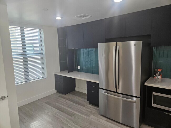 309 S Roosevelt St Tempe, AZ 85281 photo 5