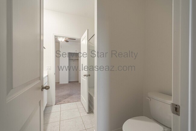 6516 W Ian Dr Phoenix, AZ 85339 photo 5