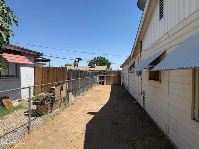 11327 W Kansas Ave Youngtown, AZ 85363 photo 4