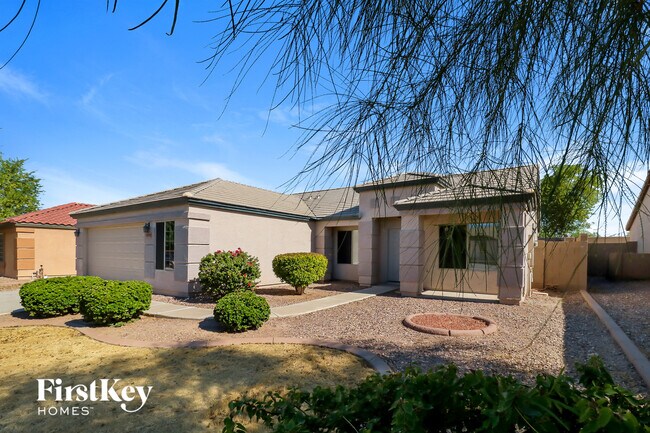 22938 W Yavapai St photo 4