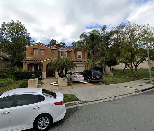 992 Yosemite Dr Chula Vista, CA 91914