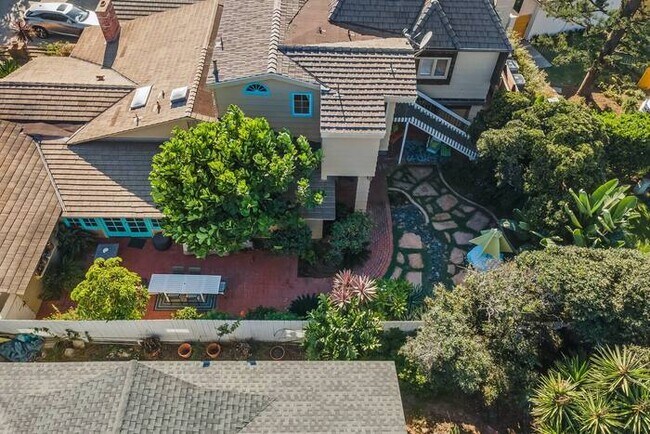 5051 Shore Dr Carlsbad, CA 92008 photo 4
