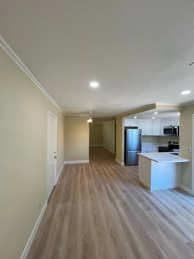 1522 Rhododendron Dr Livermore, CA 94551 photo 2