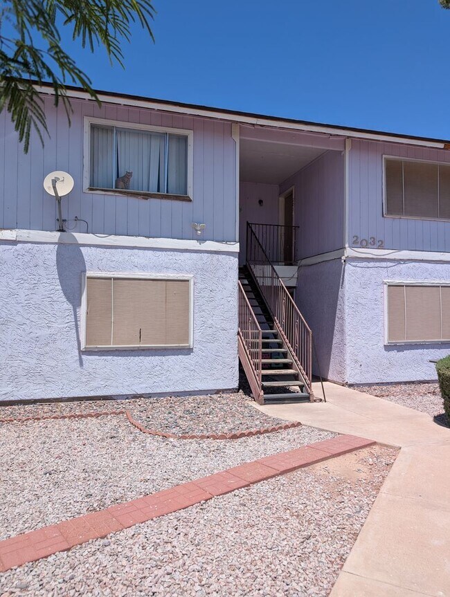 2032 N Hunt Cir Mesa, AZ 85203