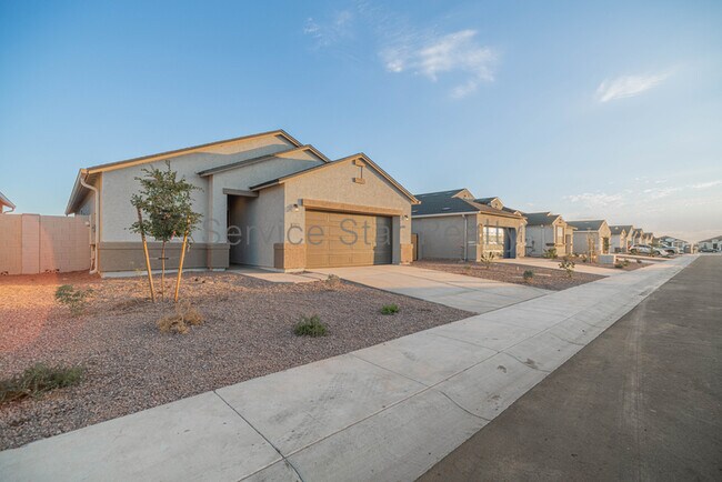 5549 E Cinder Ln San Tan Valley, AZ 85140 photo 3