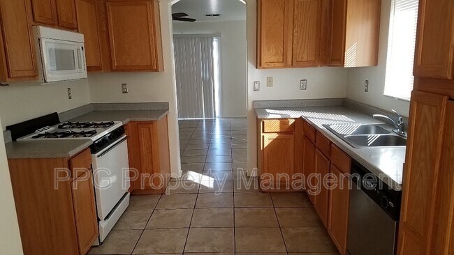 12610 W Scotts Dr El Mirage, AZ 85335 photo 3