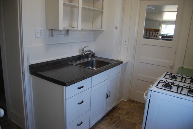 3744 1/2 Ray St San Diego, CA 92104 photo 4