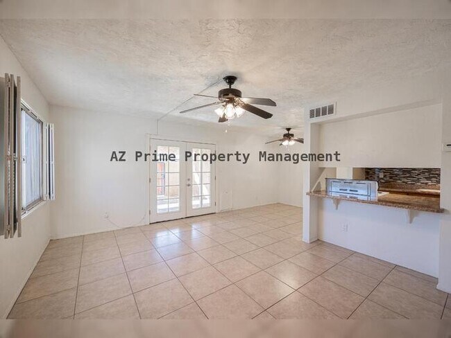 5412 W Sheena Dr Glendale, AZ 85306 photo 4