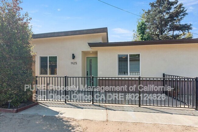 1125 S Pine St Escondido, CA 92025