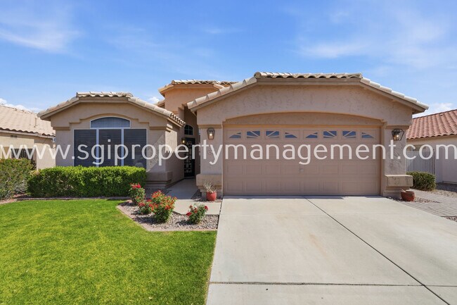 9625 W Runion Dr Peoria, AZ 85382 photo 2