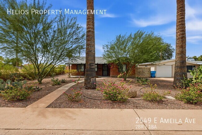 2549 E Ameila Ave photo 4