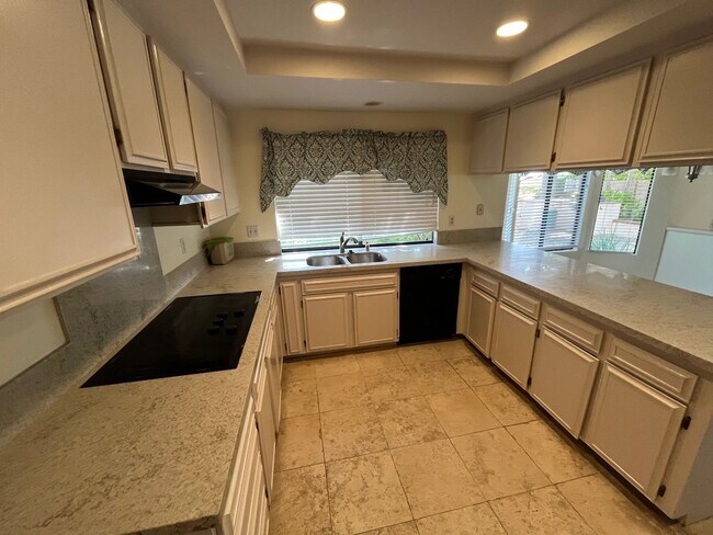 13082 Survey Point San Diego, CA 92130 photo 5