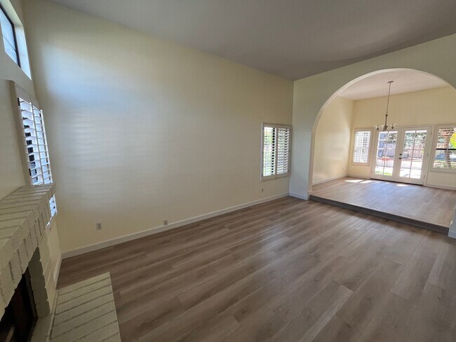13082 Survey Point San Diego, CA 92130 photo 3