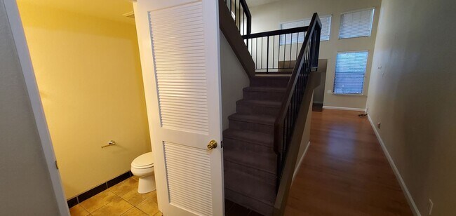 34879 Sausalito Terrace Fremont, CA 94555 photo 4