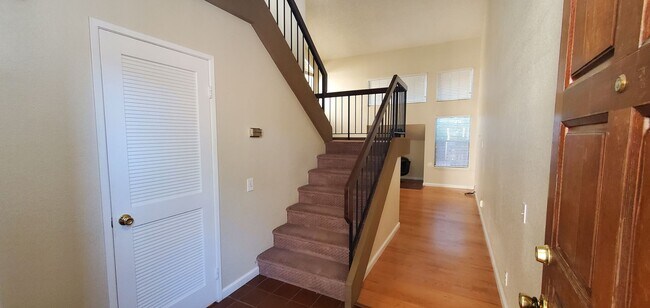 34879 Sausalito Terrace Fremont, CA 94555 photo 3