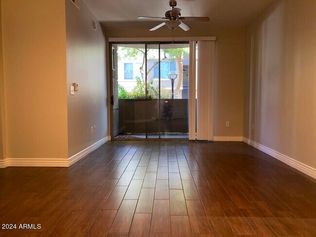1701 E Colter St Phoenix, AZ 85016 photo 2