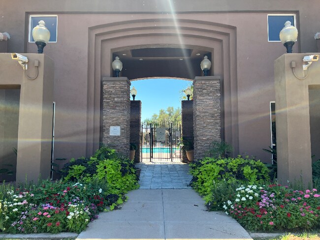7009 E Acoma Dr Scottsdale, AZ 85254