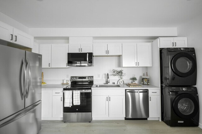 6170 Akins Ave San Diego, CA 92114 photo 5