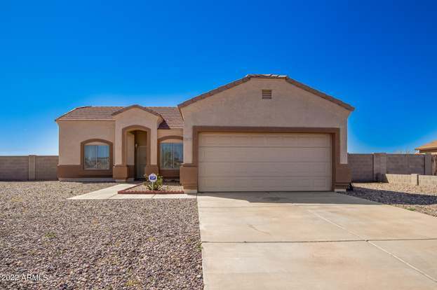 11679 W Madero Dr Arizona City, AZ 85123 photo 2