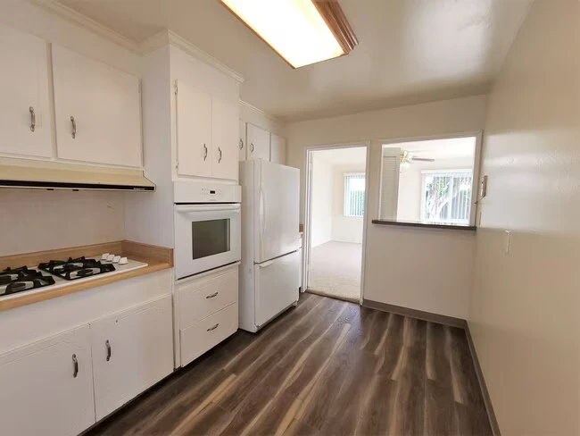 4159 Taos Dr San Diego, CA 92117 photo 3