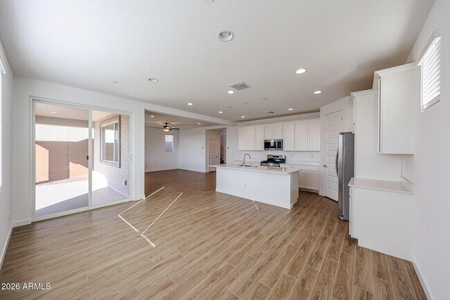 11971 Calle de Pompas W Peoria, AZ 85383 photo 4